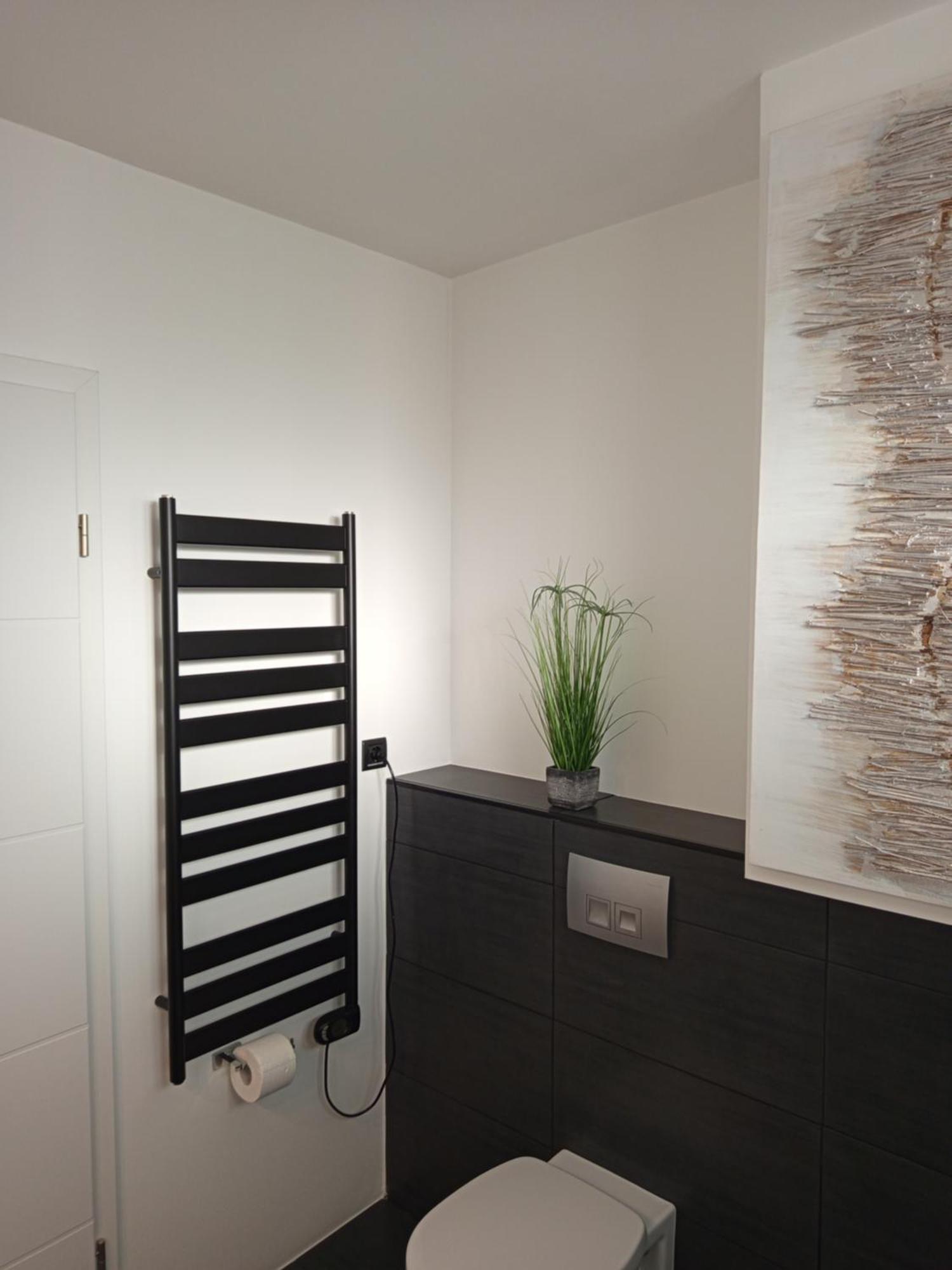 Aurora Apartman *